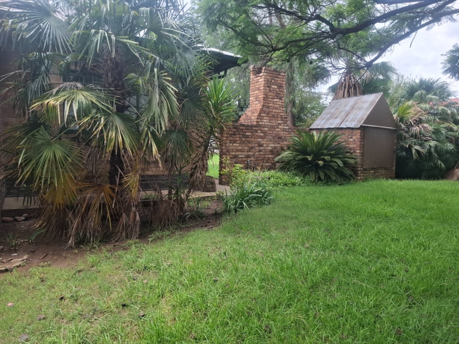 To Let 3 Bedroom Property for Rent in Morewag Free State